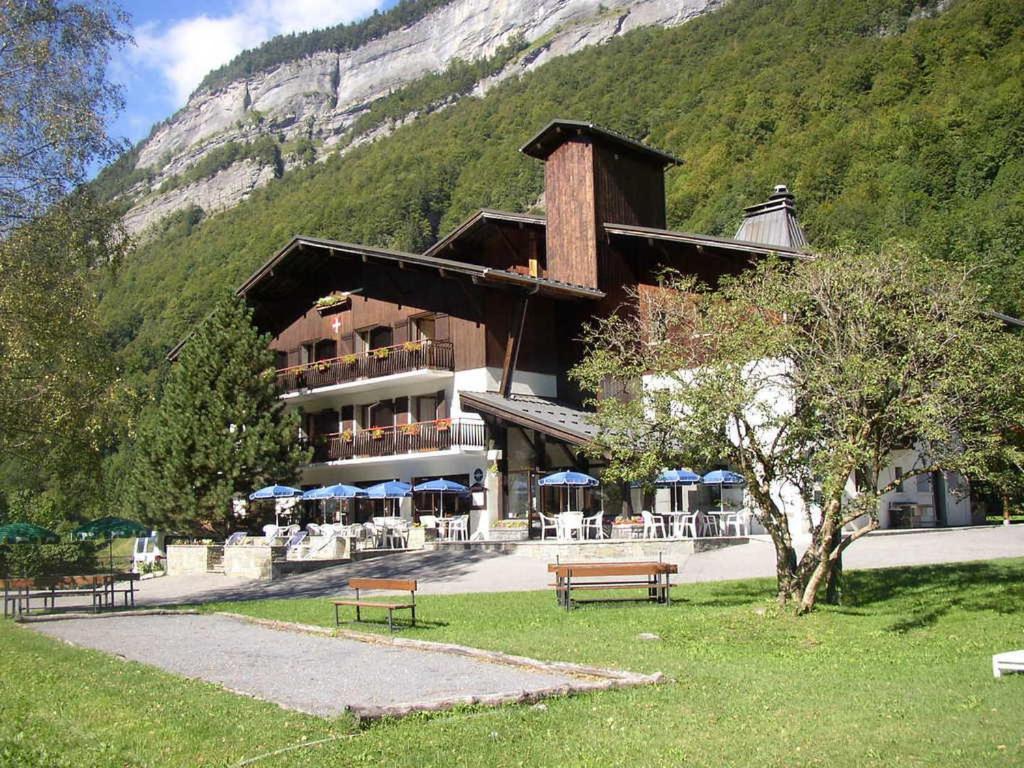 Hotel Et Centre De Vacances Le Choucas Sixt Eksteriør bilde